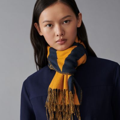 Casaque Do Re Boucles muffler | Hermès Canada